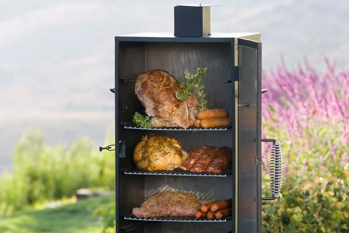 How To Use An Electric Smoker In 10 Easy Steps [With Pictures]